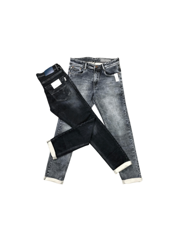Faded Blue Jeans with Matching Belt - Casual Chic for Everyday Wear!